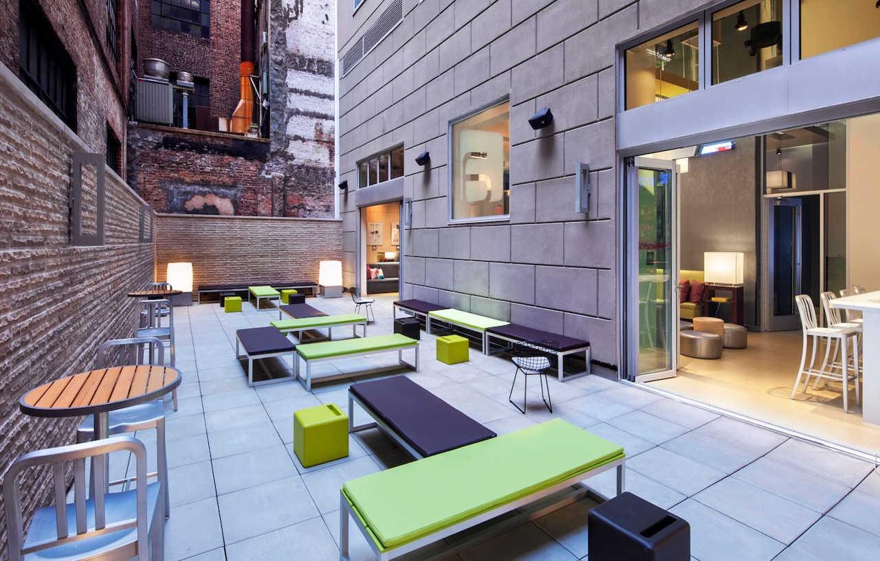 Aloft Manhattan Downtown - Financial District New York Exterior photo